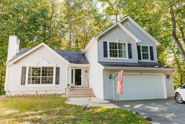 Photo - 68 Dorothy Ln House