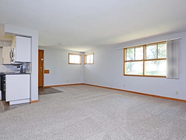 Building Photo - 4 Bed | 2 Bath One-level living in St. Ant...
