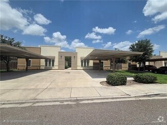 Building Photo - 2009 Garden Ridge Dr