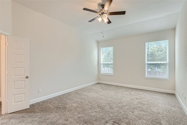 Foto del edificio - 3 bedroom with office in sought after Copper Canyon Community!