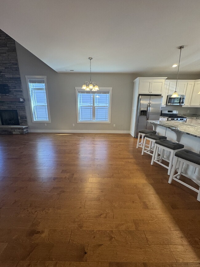 Building Photo - 64 Leyland Cir