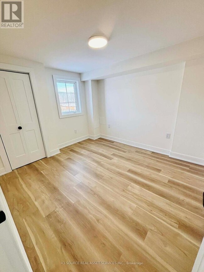 Photo du bâtiment - 3283 Turnstone Blvd