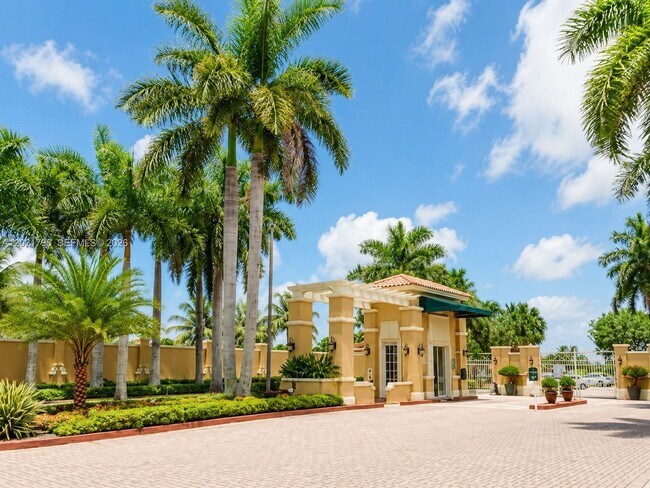 Foto del edificio - 6500 NW 114th Ave
