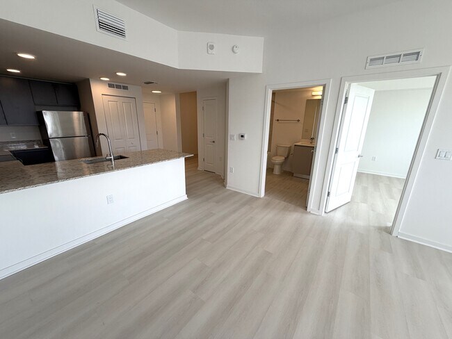 Building Photo - 5587 Millenia Blvd