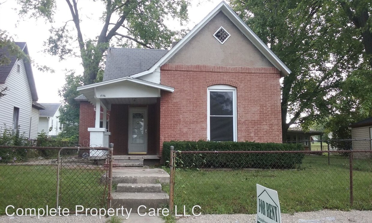 Primary Photo - 1710 S Gharkey St