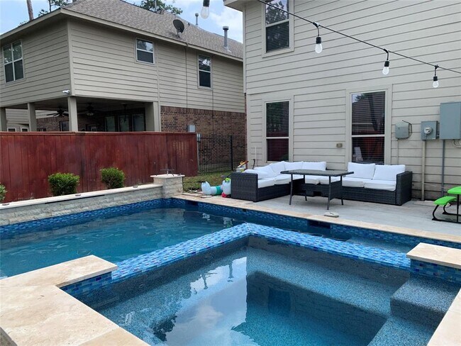 Building Photo - 14 Pleasant Point Pl