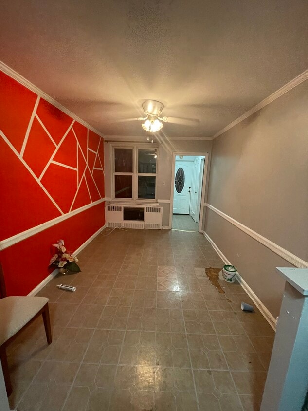Primary Photo - 2301 E 29th St