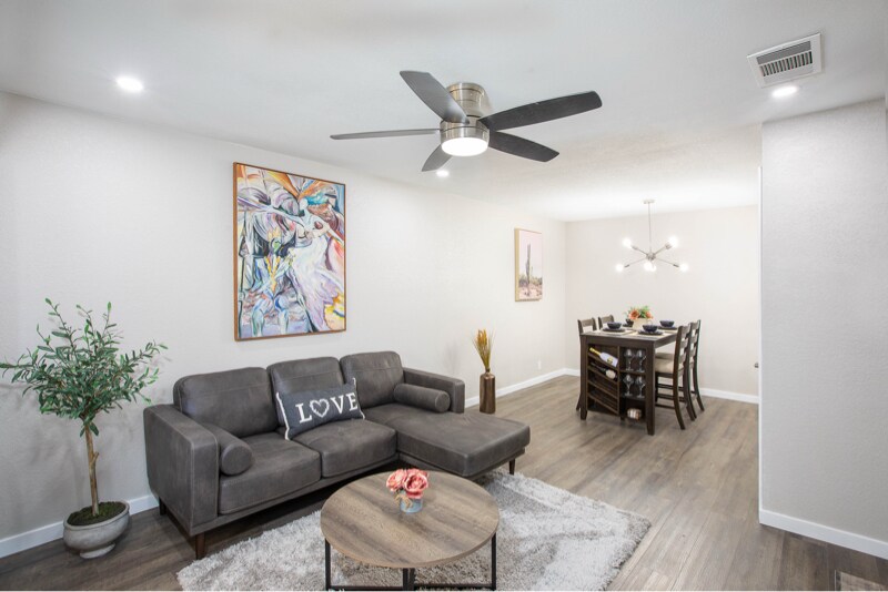 Foto principal - 680 N Ashurst Ct