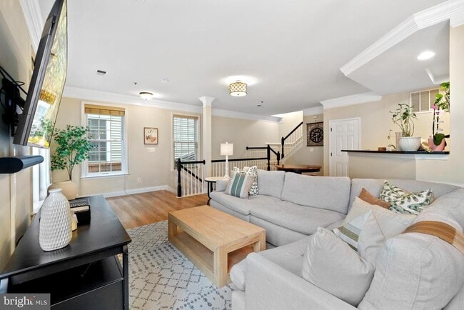 Foto del edificio - 7135 Huntley Creek Pl