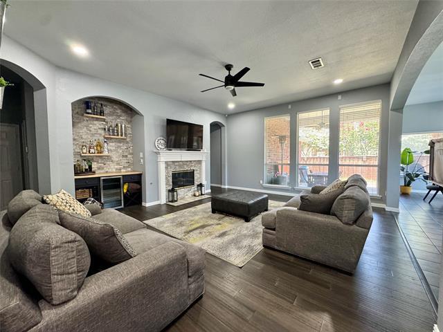 Building Photo - 3425 Arborcrest Dr