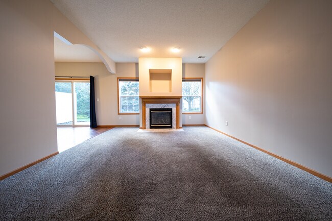 Building Photo - 15369 Flower Way