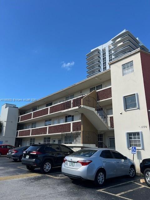 Foto del edificio - 1770 79th Street Causeway