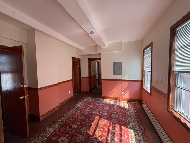 Foto del edificio - 8 Bynner St