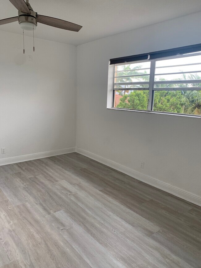 Dormitorio - 110 SE 2nd St