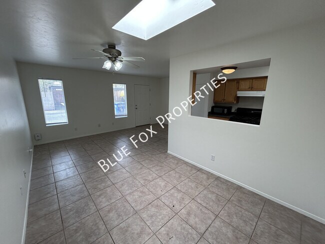 Foto del edificio - 2201 N Sparkman-Unit 2