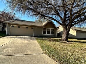 Building Photo - 5718 Jones Falls Dr
