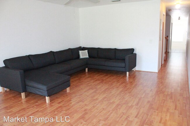 Building Photo - 2 br, 2.5 bath House - 9516 Charlesberg Dr.