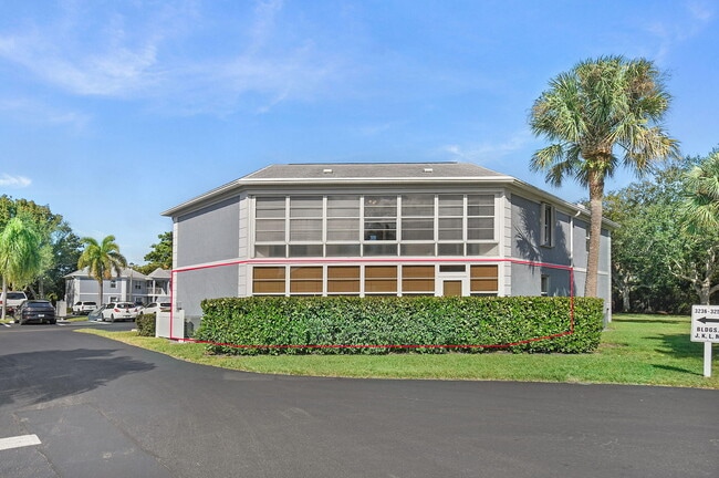 Building Photo - 3254 SE Aster Ln