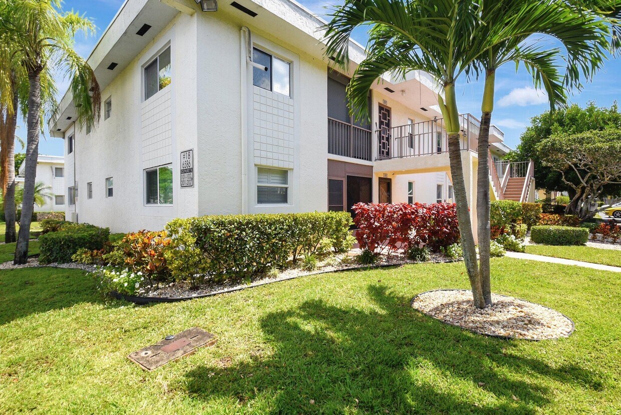 Primary Photo - 6586 Southurst Terrace