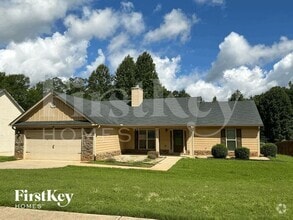 Building Photo - 370 Red Tail Rd