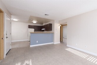 Building Photo - 2674 Bryandouglas Dr