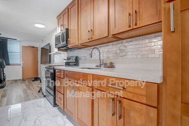 Foto del edificio - 1550 Rycroft St