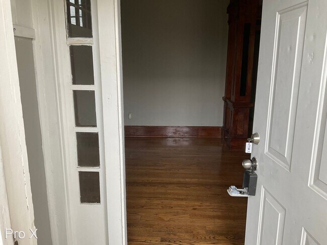 Building Photo - 5 br, 2 bath House - 101 W Carlton