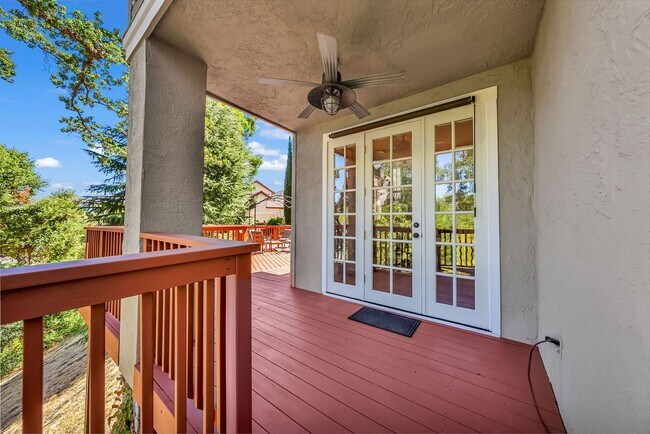 Foto del edificio - Danville Ranch 3/2 Jewel Available Now!