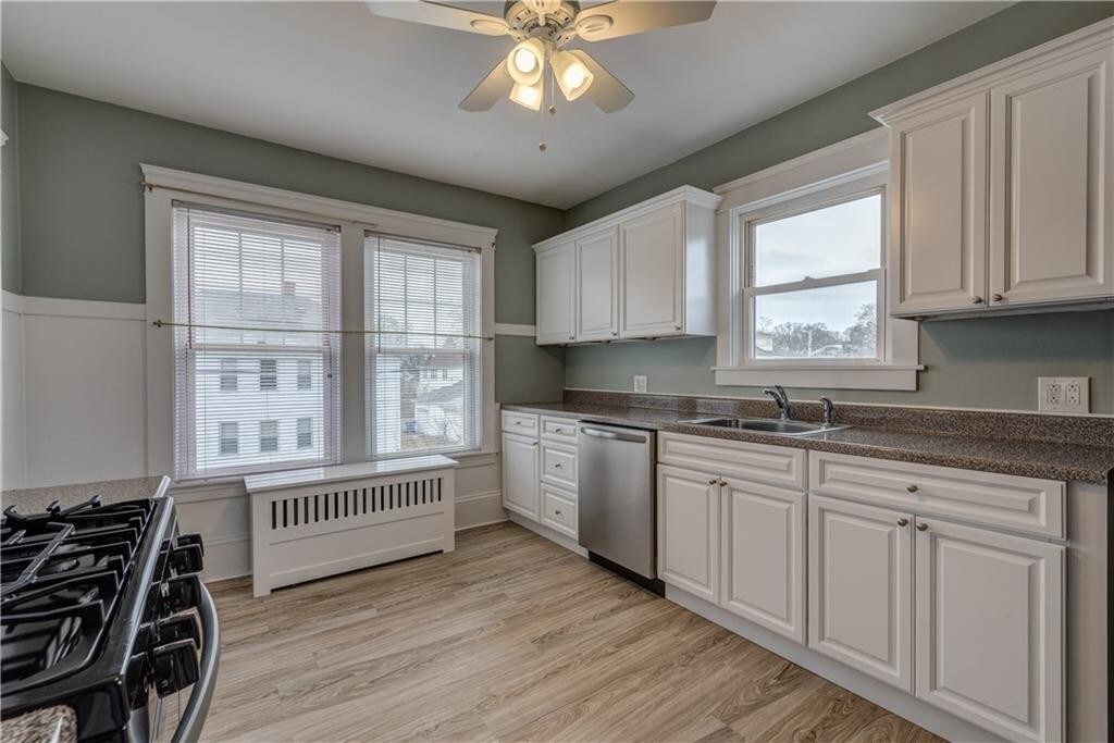 Primary Photo - 296 Smithfield Ave