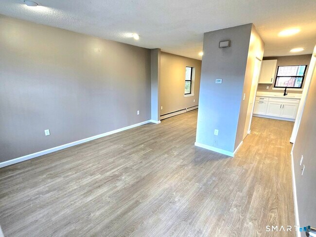 Foto del edificio - 274 Bellevue St