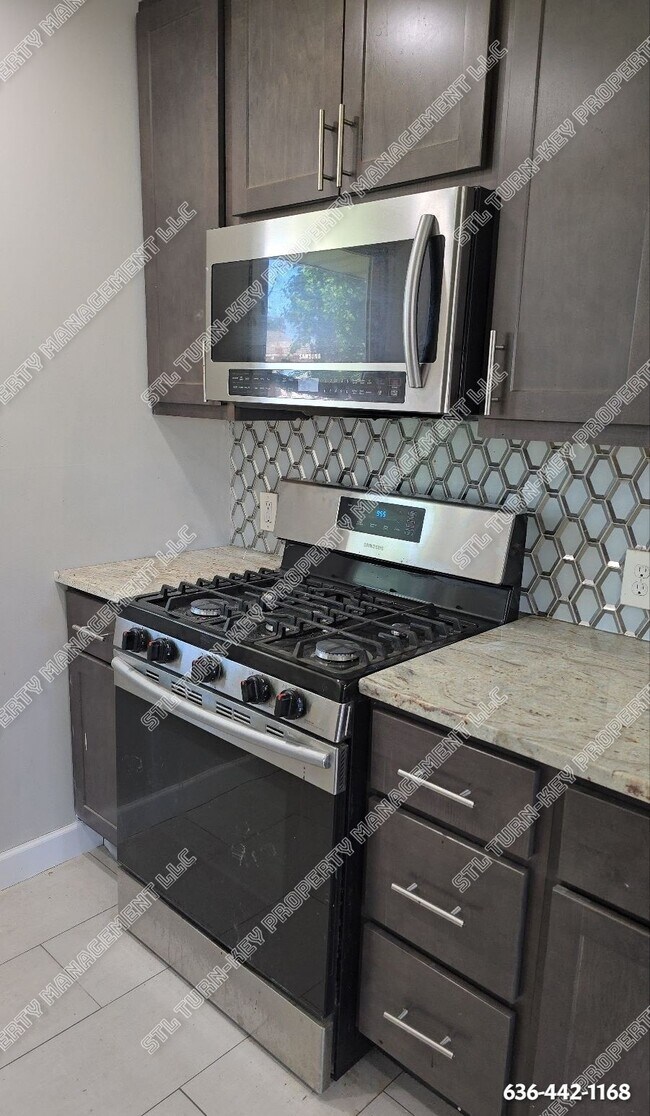 Foto del edificio - 9414 Altonwood Dr