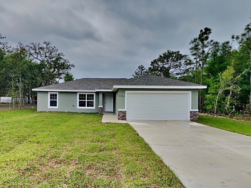 Primary Photo - 21902 SW Rainbow Lakes Blvd
