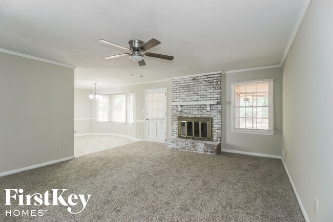 Building Photo - 2154 Tiffany Ln