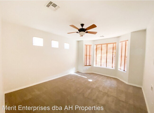Building Photo - 3 br, 2 bath House - 3555 W MAGELLAN DR