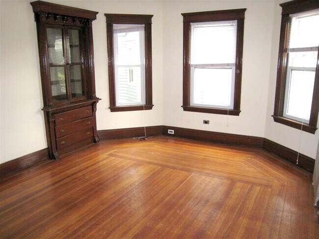 Foto del edificio - 183 College Ave