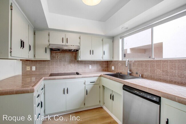 Building Photo - 2 br, 2 bath Apartment - 960 21st Street 9...