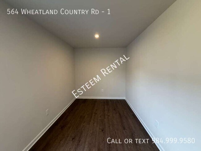 Foto del edificio - 564 Wheatland Country Rd