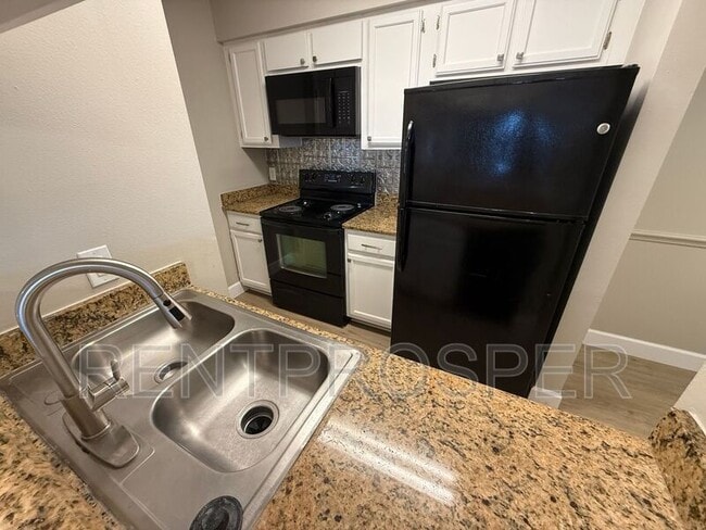 Building Photo - 4645 Cason Cove Dr