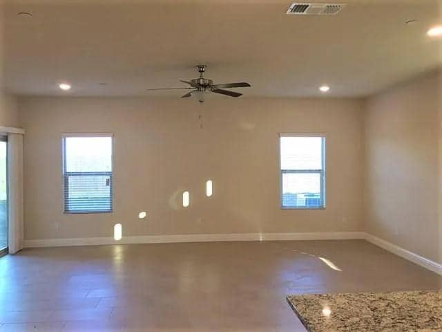 Building Photo - 3796 Jardin Way