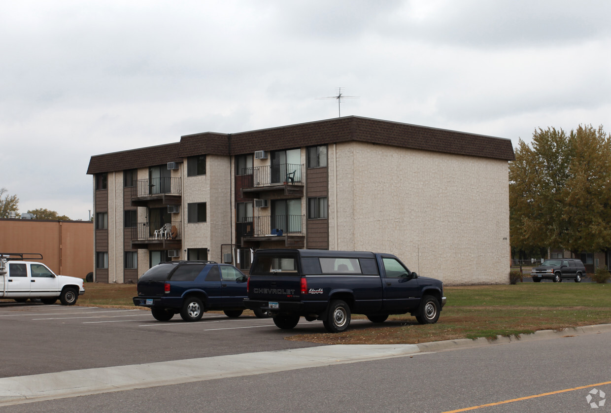 Foto del edificio - Fern Court Apartments