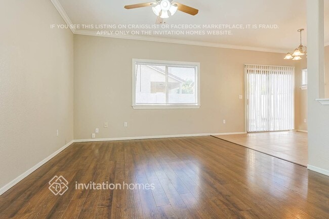 Building Photo - 1236 S Boulder St