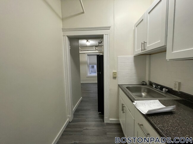 Building Photo - 1191 Boylston St
