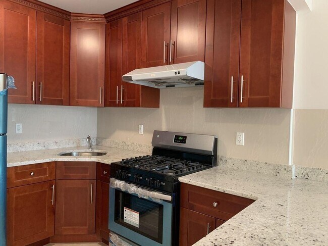 Foto del edificio - 41-12 69th St