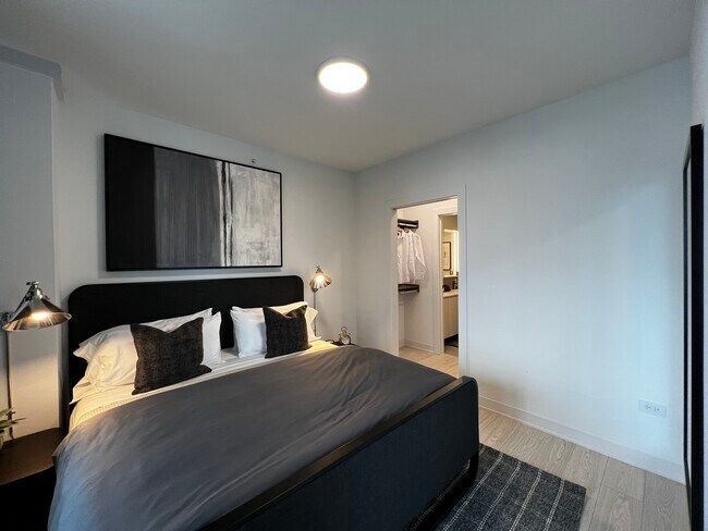 Building Photo - 125 N Halsted St