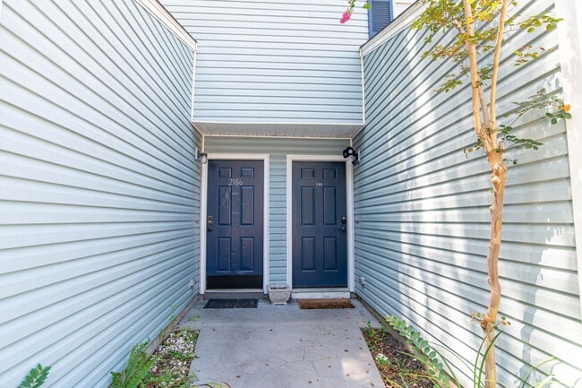 Photo - 3 Bed / 3 Bath in The Timbers w/ Ammenities! Townhome