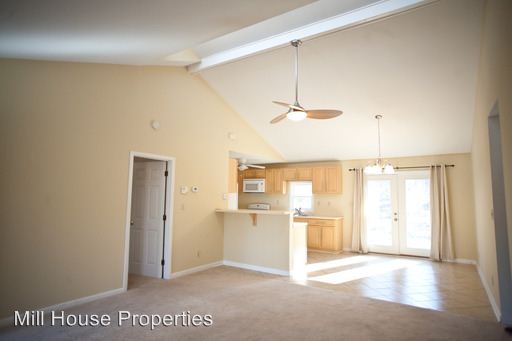 Building Photo - 261 Culbreth Rd