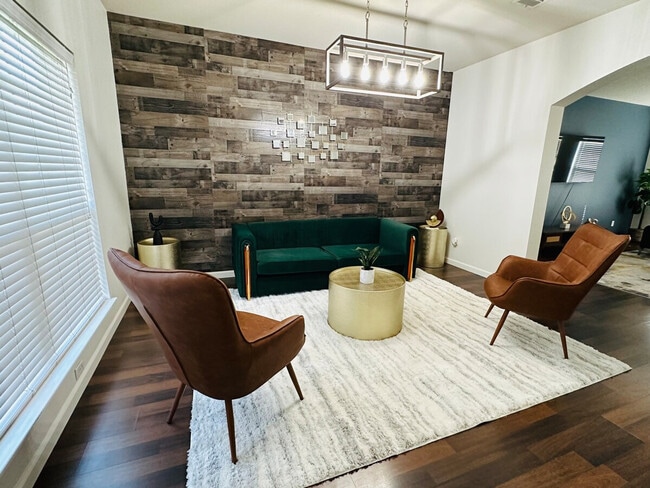 Building Photo - 1588 Haynie Bend