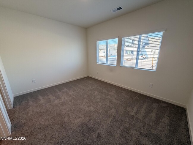 Building Photo - 8406 Vermilion Dr