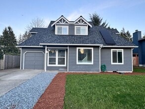 Building Photo - 3909 N Visscher St