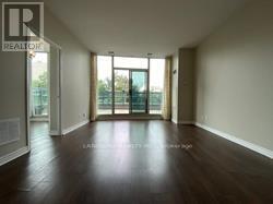 Photo du bâtiment - 51 Lower Simcoe St